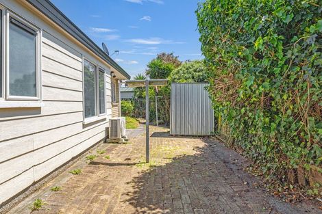 Photo of property in 20 Horlicks Place, Randwick Park, Auckland, 2105