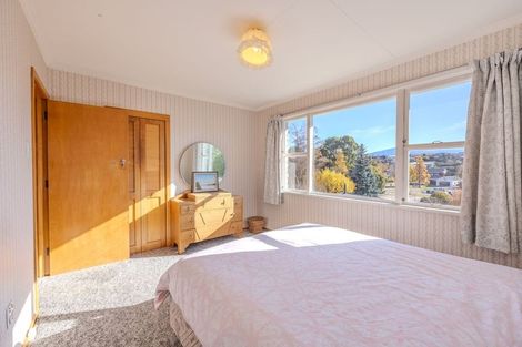 Photo of property in 18 Macpherson Street, Wanaka, 9305