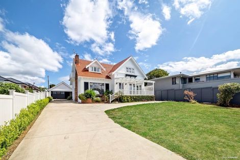 Photo of property in 1 Killarney Street, Takapuna, Auckland, 0622