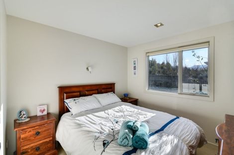 Photo of property in 38 Quill Street, Lake Hayes, Queenstown, 9304