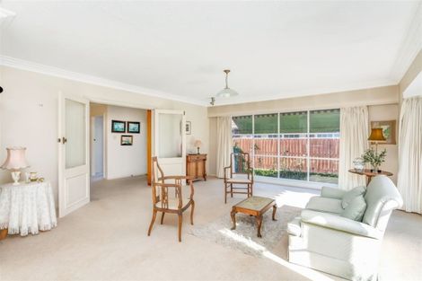 Photo of property in 37 Church Lane, Merivale, Christchurch, 8014