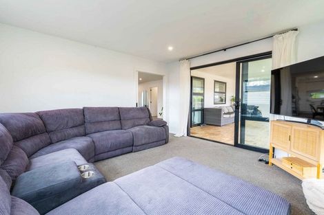 Photo of property in 19 Bob Carter Place, Welcome Bay, Tauranga, 3175