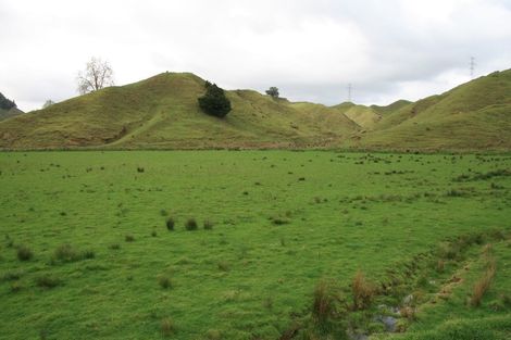 Photo of property in 6822 Ohura Road, Kohuratahi, Stratford, 4396