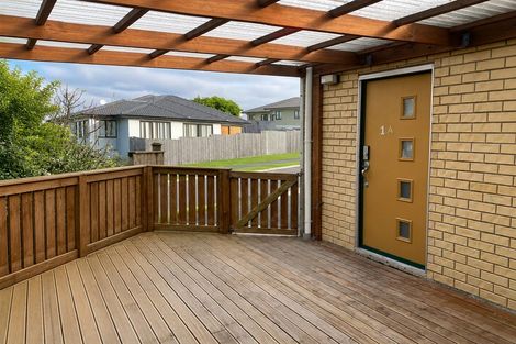 Photo of property in 1 Mackwell Road, Fairview Heights, Auckland, 0632