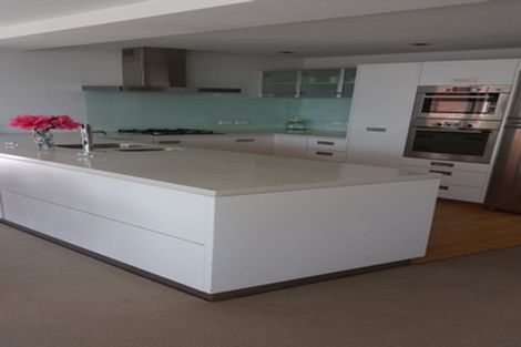 Photo of property in 3/16 Oriental Terrace, Oriental Bay, Wellington, 6011