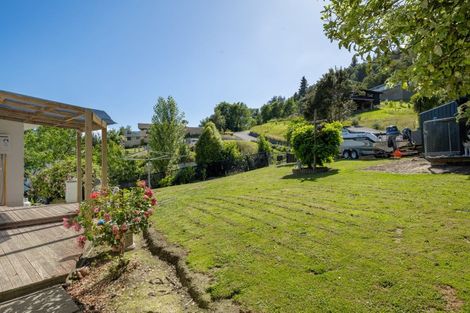 Photo of property in 79a Milton Terrace, Picton, 7220