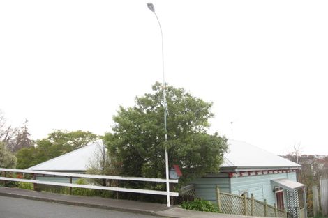 Photo of property in 19 Colenso Avenue, Hospital Hill, Napier, 4110