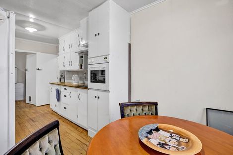 Photo of property in 16 Manchester Street, Patea, 4520