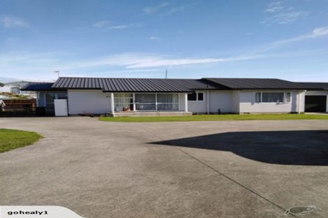 Photo of property in 2/14 Ted Harpur Place, Onekawa, Napier, 4110