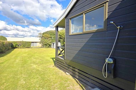 Photo of property in 114 Totara Place, Matarangi, Whitianga, 3592