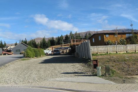 Photo of property in 10 Aspinall Street, Wanaka, 9305