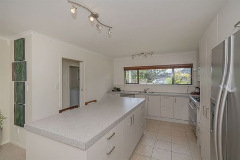 Photo of property in 10 Marquet Place, Tairua, 3508