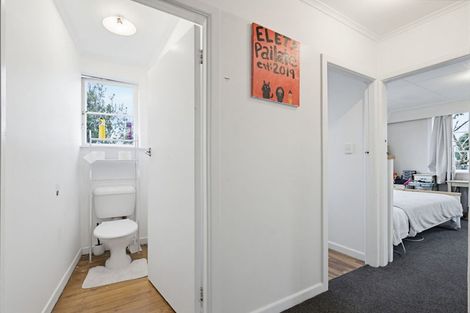 Photo of property in 10 Igloo Place, Red Hill, Papakura, 2110