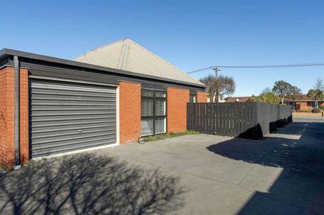Photo of property in 54a Searells Road, Strowan, Christchurch, 8052
