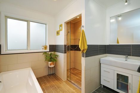 Photo of property in 165 Grant Road, Otatara, Invercargill, 9879