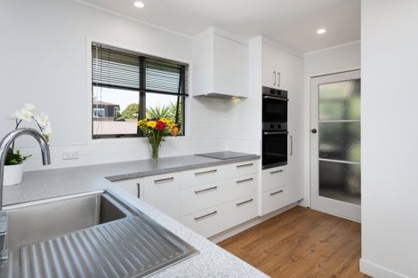 Photo of property in 108 Dickson Road, Papamoa Beach, Papamoa, 3118