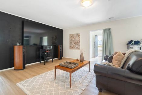 Photo of property in 5 Wisteria Way, Mairangi Bay, Auckland, 0630