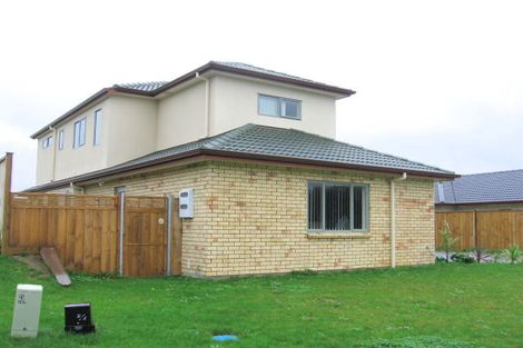 Photo of property in 1 Mary Forgham Drive, Greenhithe, Auckland, 0632