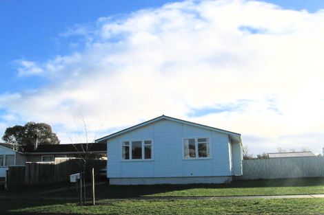 Photo of property in 28 Cartier Crescent, Flaxmere, Hastings, 4120