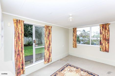 Photo of property in 6 Sycamore Grove, Lower Vogeltown, New Plymouth, 4310