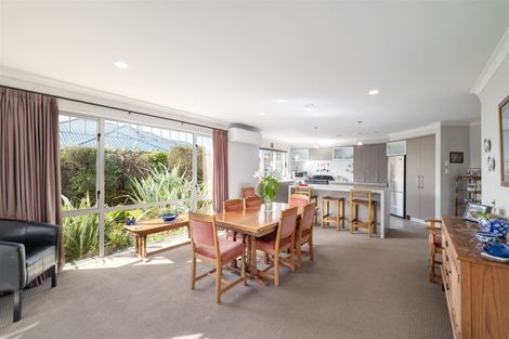 Photo of property in 204 Cavendish Road, Casebrook, Christchurch, 8051