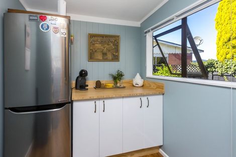 Photo of property in 22 Tacoma Drive, Totara Park, Upper Hutt, 5018