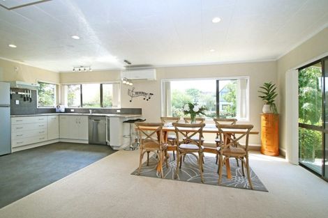 Photo of property in 42 Hibiscus Avenue, Hamilton Lake, Hamilton, 3204