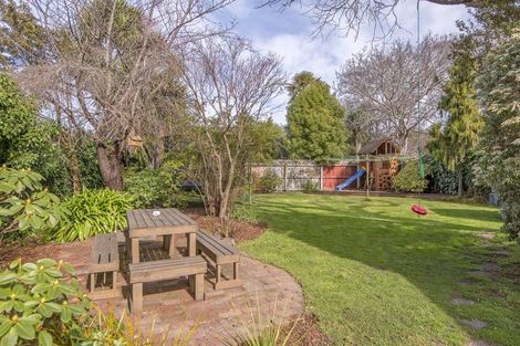 Photo of property in 36 Corson Avenue, Beckenham, Christchurch, 8023