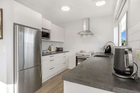 Photo of property in 2 Redwood Place, Oxford, 7430