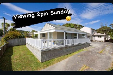 Photo of property in 1/127 Atkinson Road, Titirangi, Auckland, 0604
