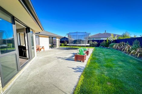 Photo of property in 16 Oaks Drive, Lincoln, 7608