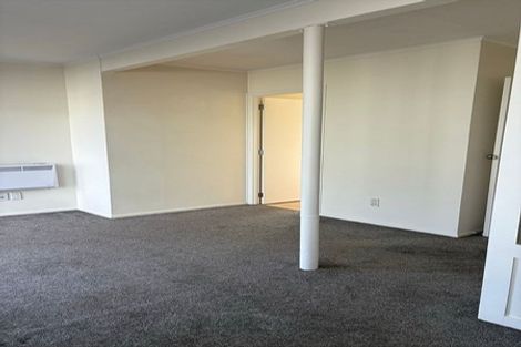 Photo of property in 4a Harris Road, Mount Wellington, Auckland, 1051