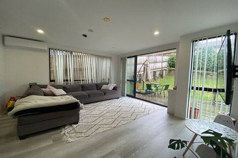 Photo of property in 28 Seafarer Crescent, Stanmore Bay, Whangaparaoa, 0932