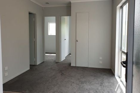 Photo of property in 47 Cardiff Road, Pakuranga, Auckland, 2010