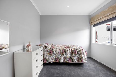 Photo of property in 120 Puhirake Crescent, Pyes Pa, Tauranga, 3112