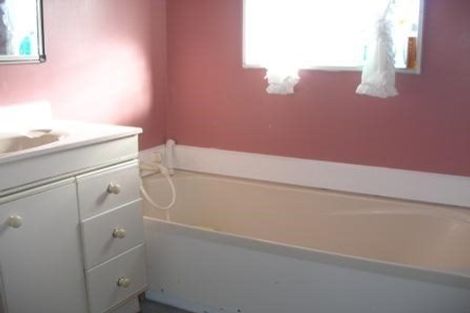 Photo of property in 1 Mayaro Crescent, Grenada Village, Wellington, 6037