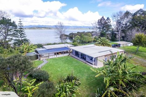 Photo of property in 100 Motukaraka Point Road, Kohukohu, 0491