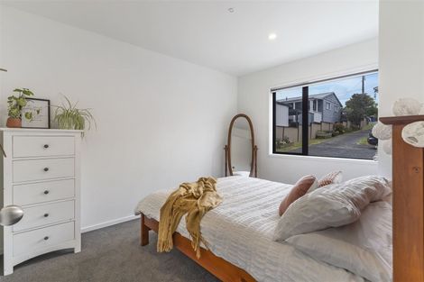 Photo of property in 2/37 Manuka Road, Bayview, Auckland, 0629