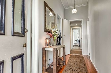 Photo of property in 56 Tapairu Road, Waipawa, 4275