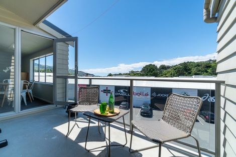 Photo of property in 5/20 Main Road, Tawa, Wellington, 5028