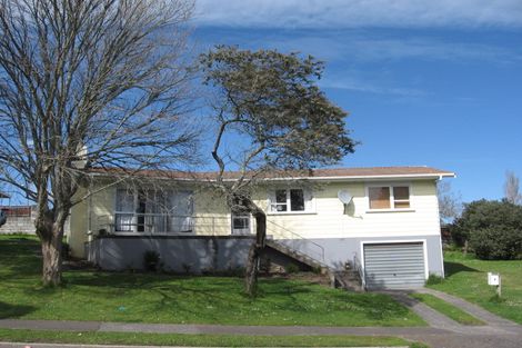 Photo of property in 1 Dunton Drive, Welcome Bay, Tauranga, 3112