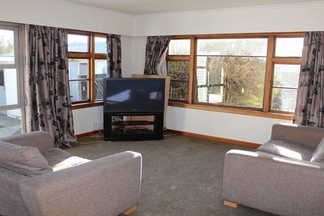 Photo of property in 53 Glenfield Crescent, Mairehau, Christchurch, 8052
