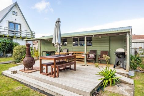 Photo of property in 14 Brightwater Terrace, Terrace End, Palmerston North, 4410