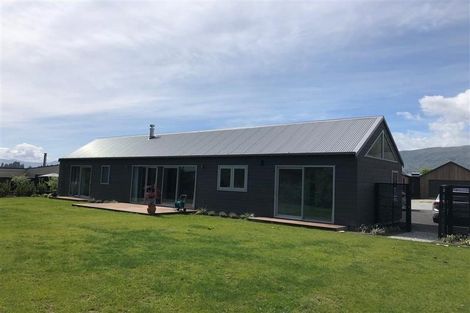 Photo of property in 5 Percy Lane, Wanaka, 9305
