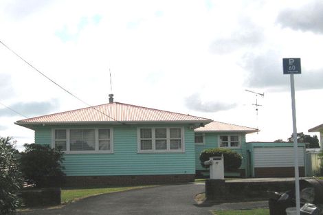 Photo of property in 10 Hugh Brown Drive, New Lynn, Auckland, 0600