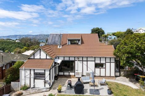 Photo of property in 23 Byron Street, Mornington, Dunedin, 9011