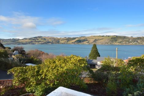 Photo of property in 17 Junction Road, Ravensbourne, Dunedin, 9022