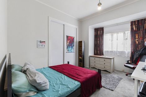 Photo of property in 15 Collingwood Road, Waiuku, 2123