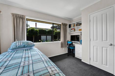 Photo of property in 115 Young Street, New Plymouth, 4310