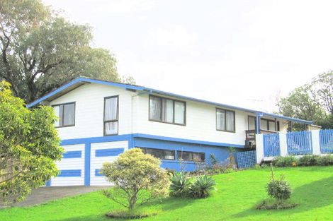 Photo of property in 8 Amorino Drive, Red Beach, 0932